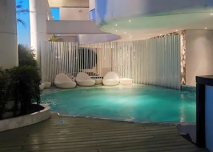 Aveline Modern Amenity View Acqua Private Residences Near Rockwell Makati * Manila