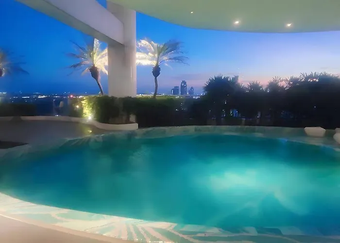 Aveline Modern Amenity View Acqua Private Residences Near Rockwell Makati Apartment *